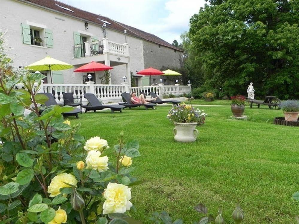 Le Petit Domaine De Bois Avril Hotel Etais-la-Sauvin Exterior photo