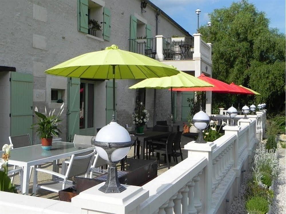 Le Petit Domaine De Bois Avril Hotel Etais-la-Sauvin Exterior photo
